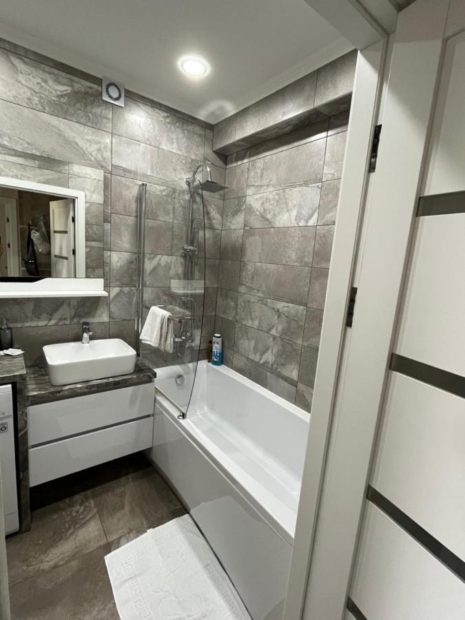 Dendrarium Park Apartment Kiszyniów Zewnętrze zdjęcie